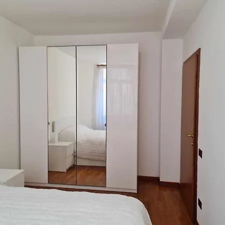 La Casa Di Vale Suffragio Lägenhet Trento