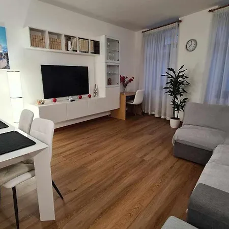 La Casa Di Vale Suffragio